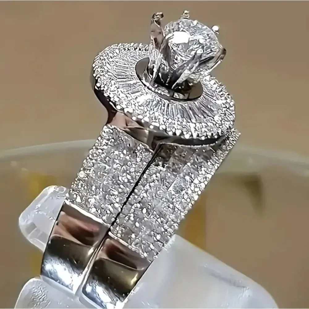 Luxury diamond Wedding ring set sz 10